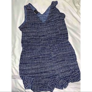 Cute lil romper!